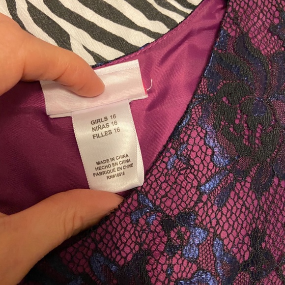 Beautiful purple dress with navy lace overlay - Picture 7 of 8